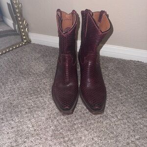 Idyllwind Burgundy Ankle Boots